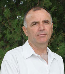 2004
